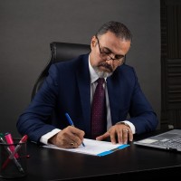 Kiomars Mahmoudian