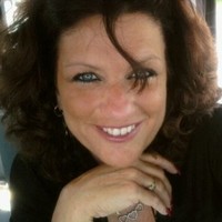 Suzanne Lynch