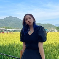 Yuqing Wu