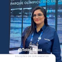 Thais C.