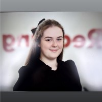 Ella Lowe