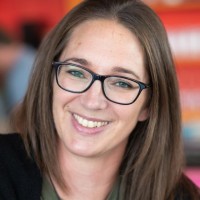 Sandra Van Duuren