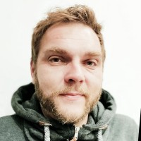 Lukas J.