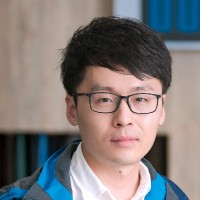 唐佩龙