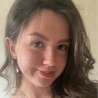 Holly Walker