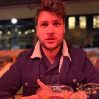 Mike-Bryan Van Der Waard