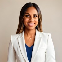 Erin Parra, Mba