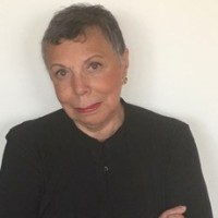Eve Earles