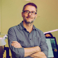 César Pineau