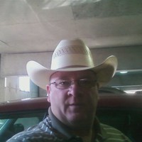 Wade L Gustafson