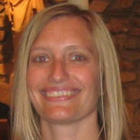 Suzanne Pfautz
