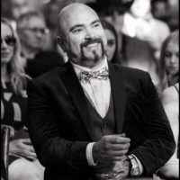 Steve Santos