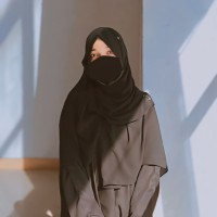 Maasma Zari