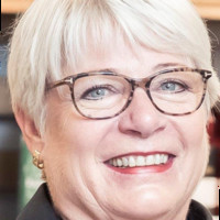 Sonja Salzmann