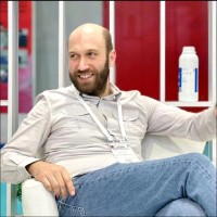 Umut Savaşım Çeli̇ker