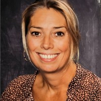 Nathalie Out