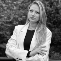 Emanoela Macedo Marcos Schoenardie