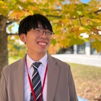 LI-CHENG Y.