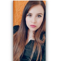 Ana León