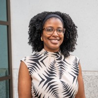 Dr. Marlena Everett