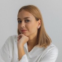 Dr. Dalma Szabó
