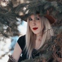 Karly R. Shurvell