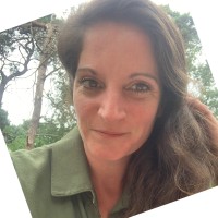Ester Hazebroek