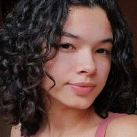 Mirela Lopes
