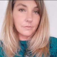 Suzanne Fitton