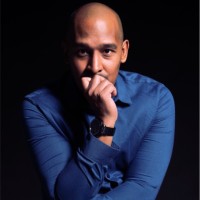 Robert Esparragoza