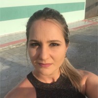 Aline Fuzaro Lopes Mezadri