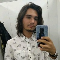 Henrique scarelli
