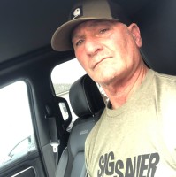 Garry Schneider