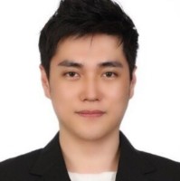 SUNG UK YANG