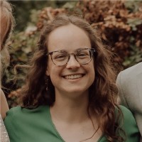 Esther Van Steenbergen