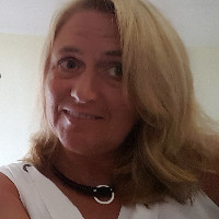 Silvia Sanders