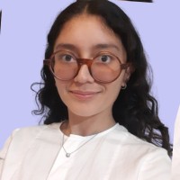 Stephanie García M