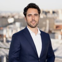 Nicolas G.