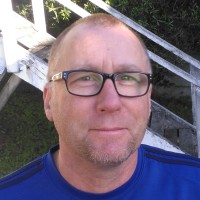 Julian Groves