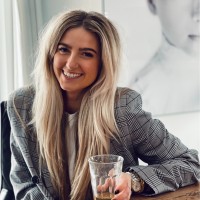 Iza Van Der Ree