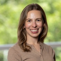 Ellen (Ellie) Toth