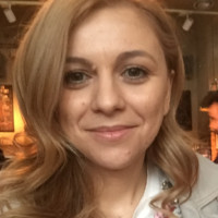 Arabela V.