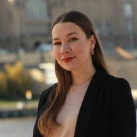 Weronika Zastróżna