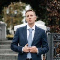 Anton Desiatov