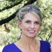 Lisa Thomson