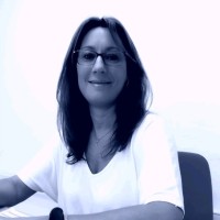 Andrea Martins
