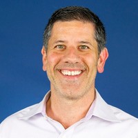 Lewis Venezia