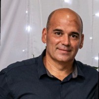 Edney Carlos Pereira