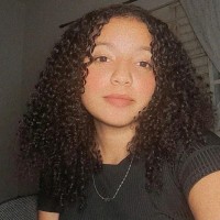 Nicole Santos
