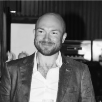 Oliver Banks
